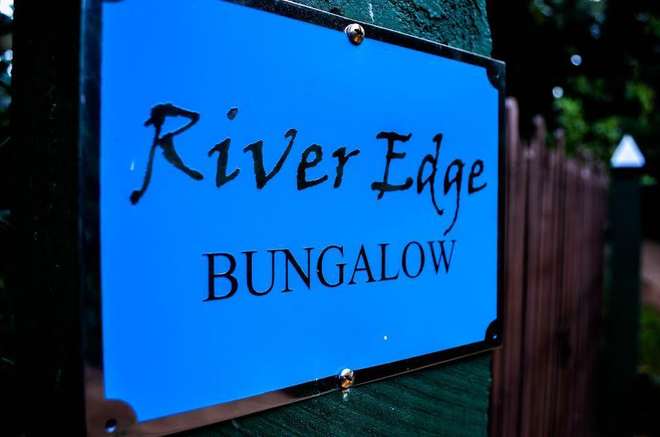 River Edge Bungalow Matale Esterno foto